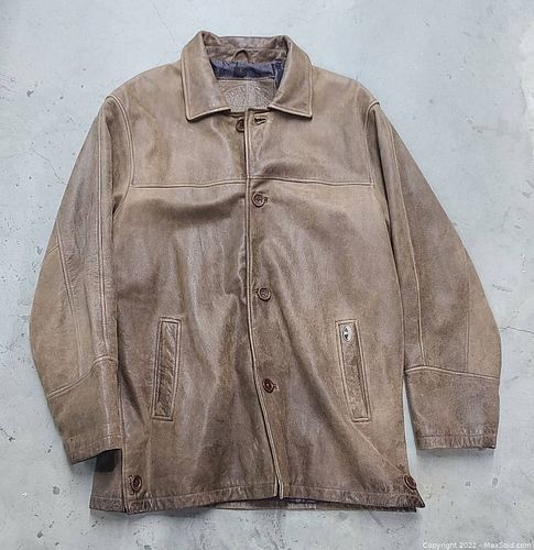 Lot #98 (1 of 3)