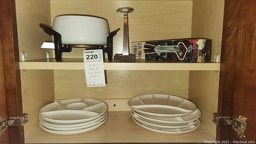 Lot #220 (1 of 7)