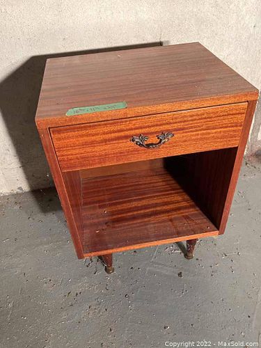 Lot #185 (1 of 5)
