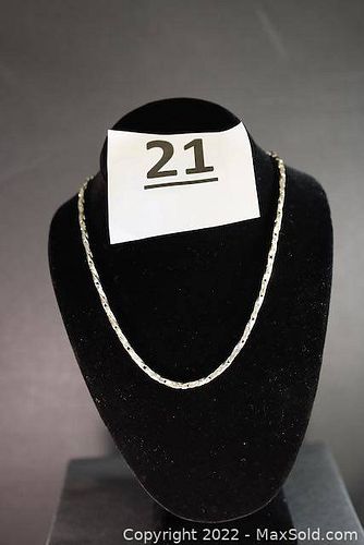 Lot #21 (1 of 4)