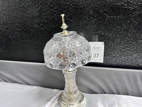 Lot #37 (1 of 14)