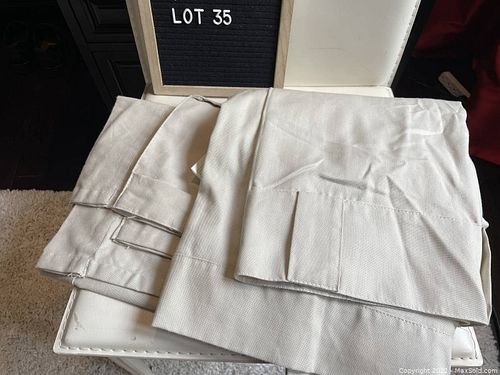 Lot #35 (1 of 6)