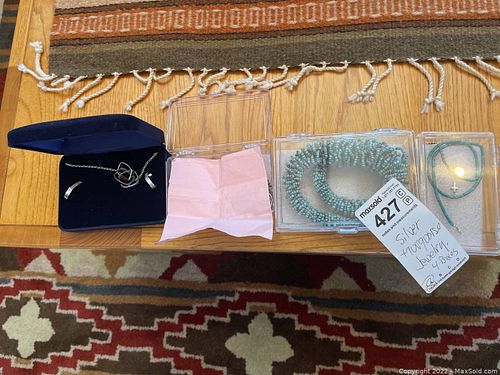 Lot #427 (1 of 6)
