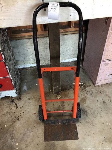 Lot #712 (1 of 15)