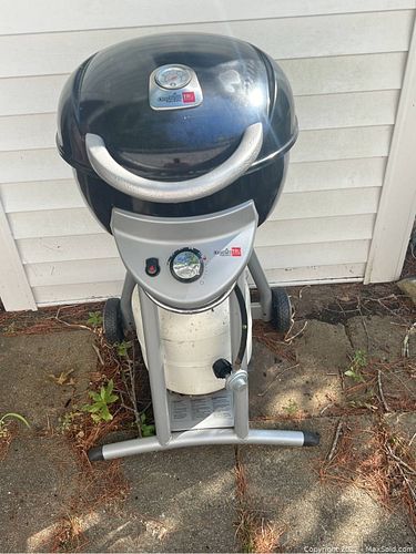 Lot #239 (1 of 9)