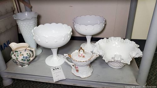 Lot #434 (1 of 13)