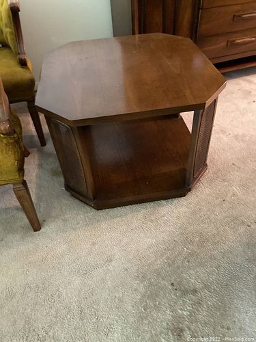 Lot #367 (1 of 6)