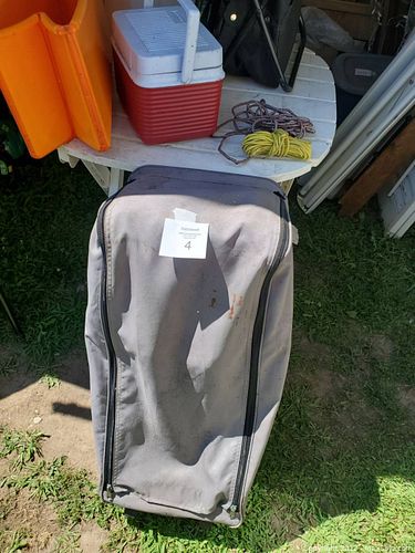 Lot #4 (1 of 10)