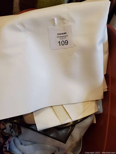 Lot #109 (1 of 10)