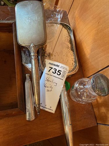 Lot #735 (1 of 16)