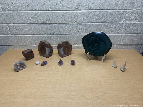 Lot #16 (1 of 9)