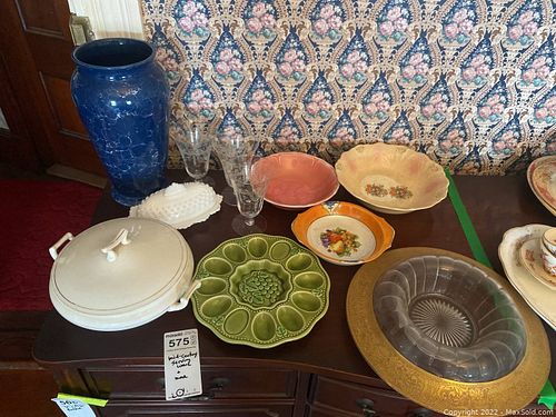 Lot #575 (1 of 18)