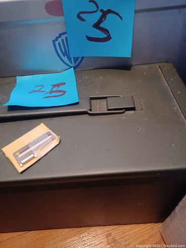 Lot #25 (1 of 13)