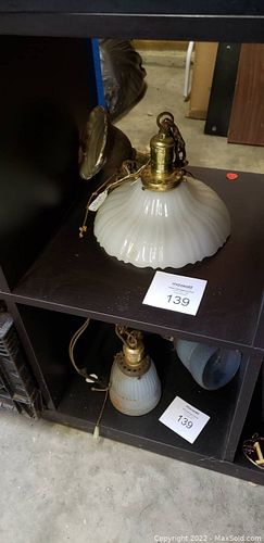 Lot #139 (1 of 13)