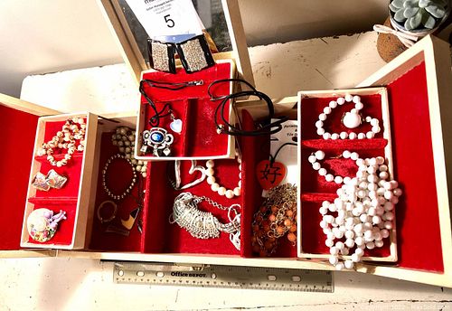 Lot #5 (1 of 5)