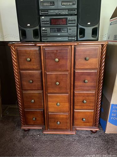 Lot #214 (1 of 10)