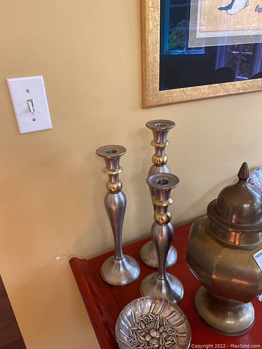 Lot #34 (1 of 8)