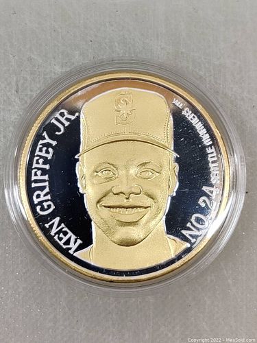 Lot #233 (1 of 4)