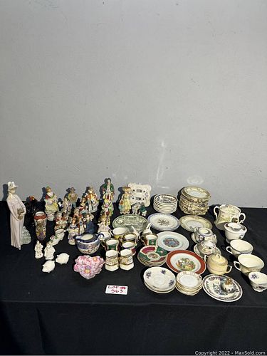 Lot #563 (1 of 9)