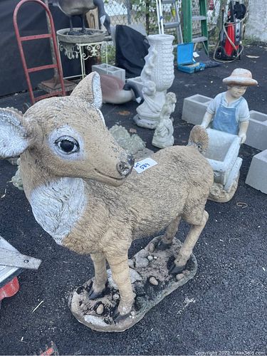 Lot #589 (1 of 6)