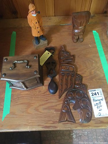 Lot #241 (1 of 7)