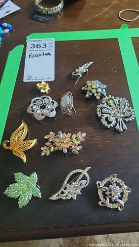 Lot #363 (1 of 20)