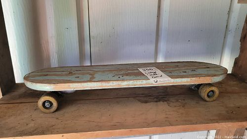 Lot #356 (1 of 8)