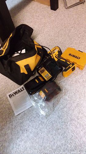 Lot #710 (1 of 6)