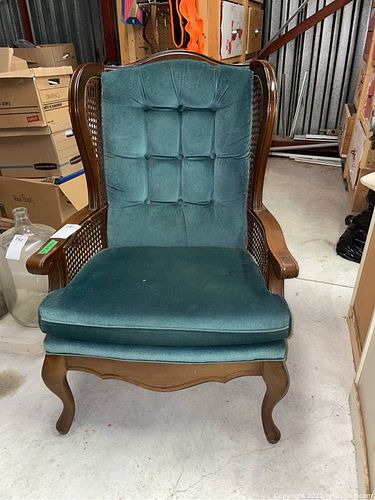 Lot #747 (1 of 12)
