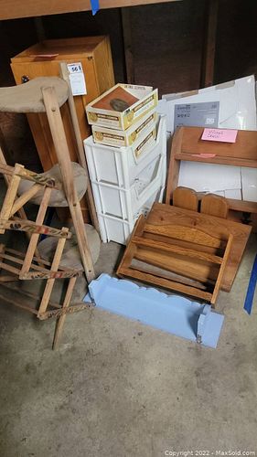 Lot #56 (1 of 8)