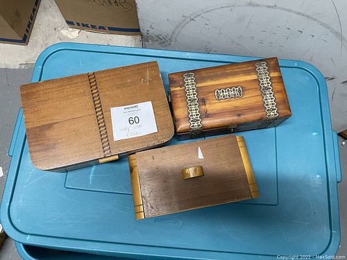 Lot #60 (1 of 9)
