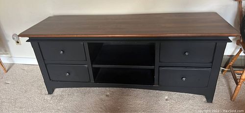 Lot #4 (1 of 1)