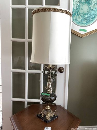 Lot #227 (1 of 7)