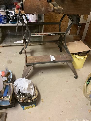 Lot #663 (1 of 7)