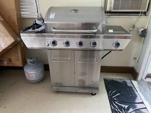 Lot #986 (1 of 9)