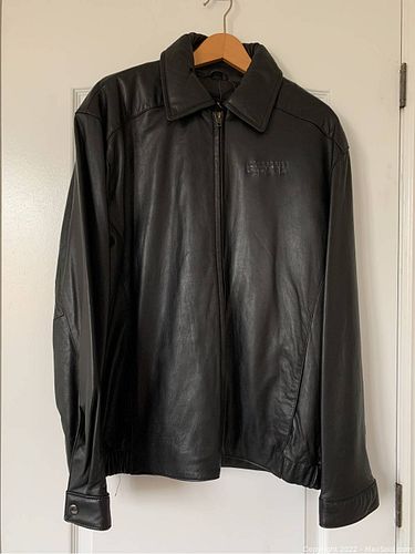 Lot #904 (1 of 12)