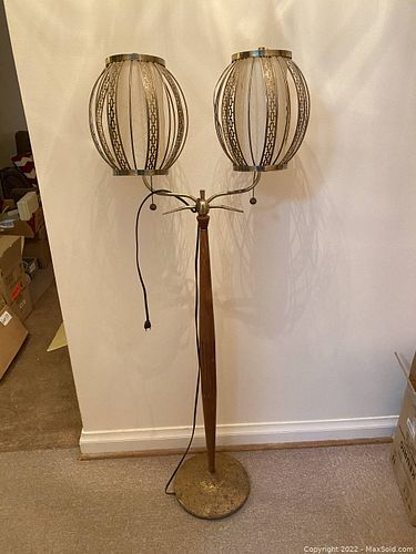 Lot #99 (1 of 7)