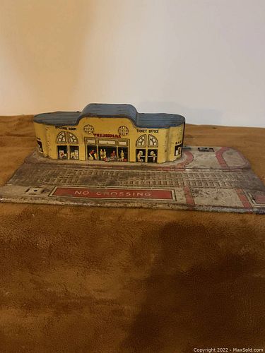 Lot #17 (1 of 2)