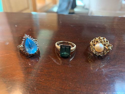 Lot #686 (1 of 14)