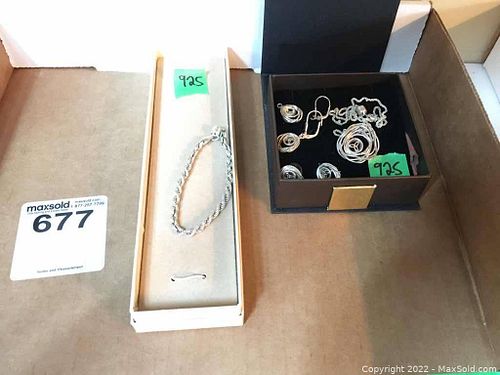 Lot #677 (1 of 5)