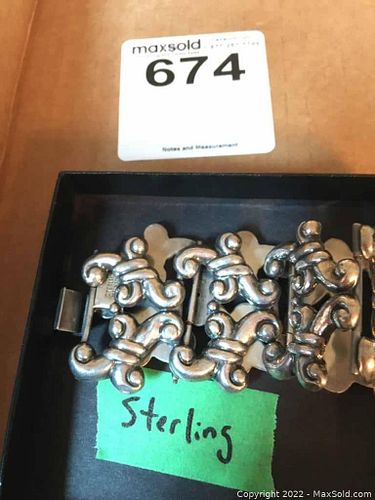 Lot #674 (1 of 5)