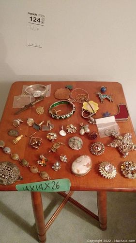 Lot #122 (1 of 11)