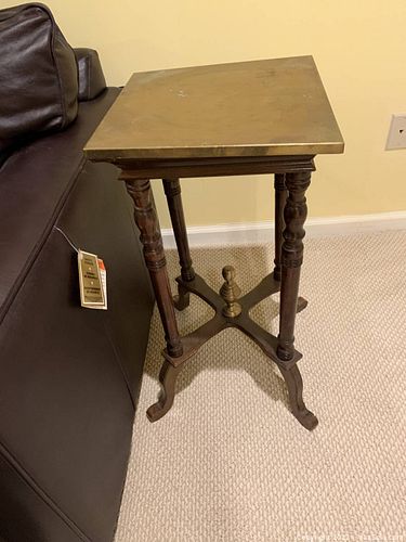Lot #713 (1 of 9)