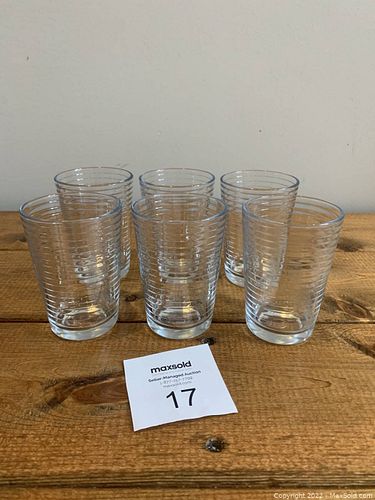 Lot #17 (1 of 8)