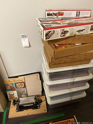Lot #372 (1 of 13)
