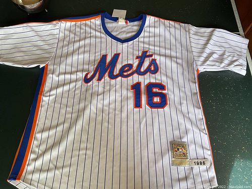Lot #65 (1 of 10)
