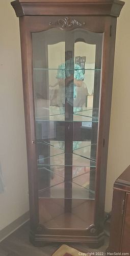 Lot #53 (1 of 17)