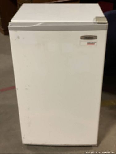 Lot #83 (1 of 8)