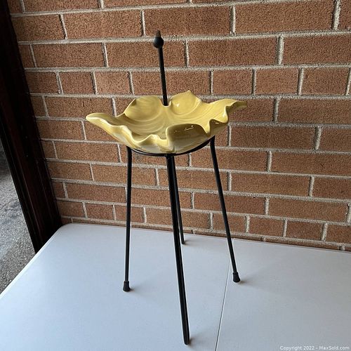 Lot #242 (1 of 8)