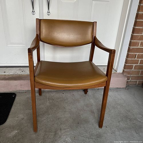 Lot #259 (1 of 11)